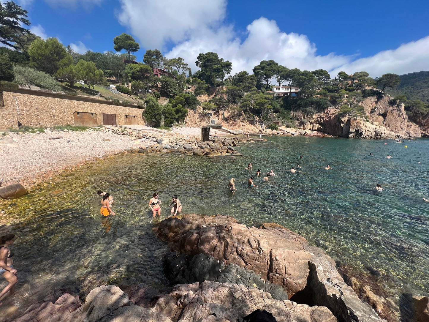 🔒COMPLETO 🏝️ SAN JUAN 🌝 Camí de Ronda + Noche en Lloret de Mar 🔥 Intermedio 12km💪 ➸ 📅 Domingo, 23.06.24 - Lunes, 24.06.24 💰65€-85€