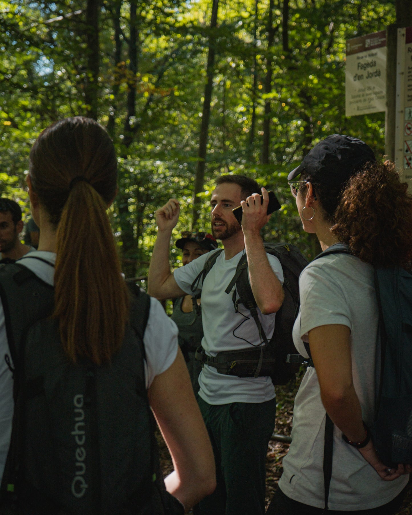 🔒COMPLETO 🌳 La mágica Fageda d'en Jordà y volcanes de la Garrotxa 🌋 Fácil-Intermedio 13km💪 ➸ 📅14.10.23 💰39€