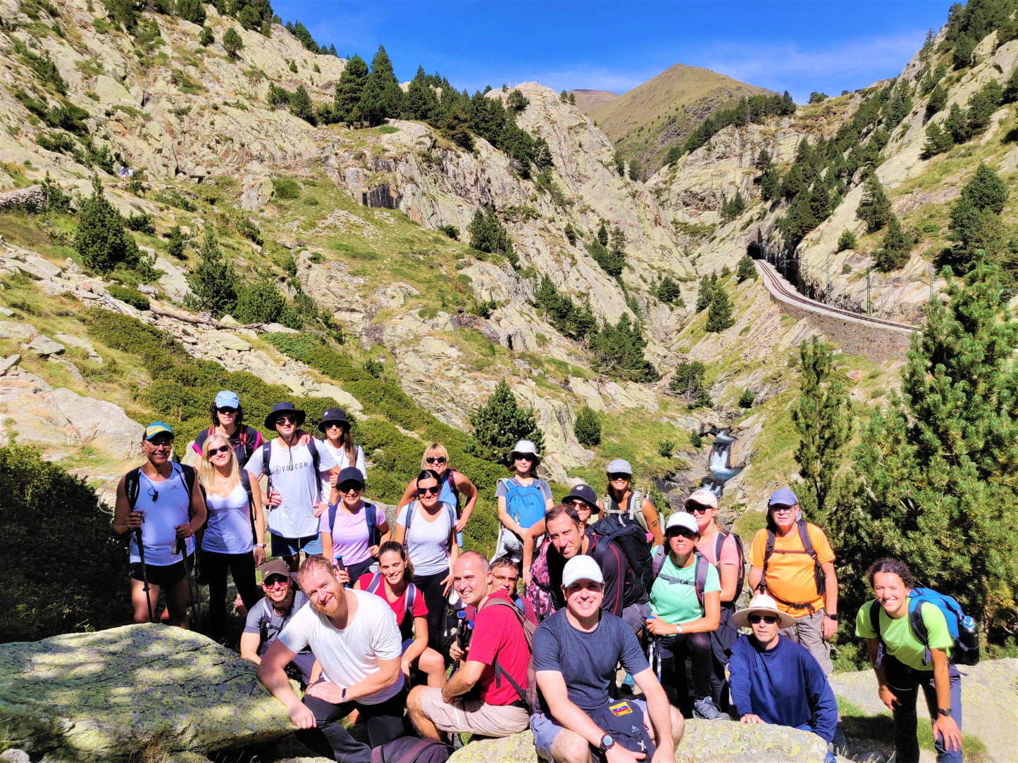 🔒 COMPLETO 🌊⛰️ Increíble Vall de Núria - Pirineos salvajes 🌊⛰️ Avanzado 14km 💪 ➸ 📅 01.07.23 💰 39€