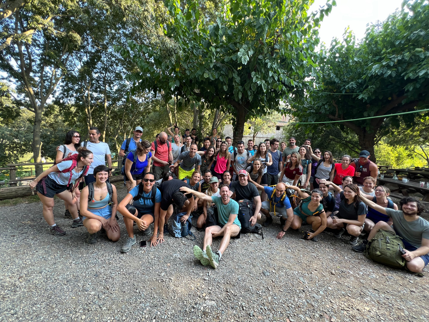 🚌 EN BUS 💎 Siurana, la joya de Tarragona, y gorgs espléndidos de Prades 🌊 Intermedio 16km 💪 ➸ 📅 Sábado, 28.06.25