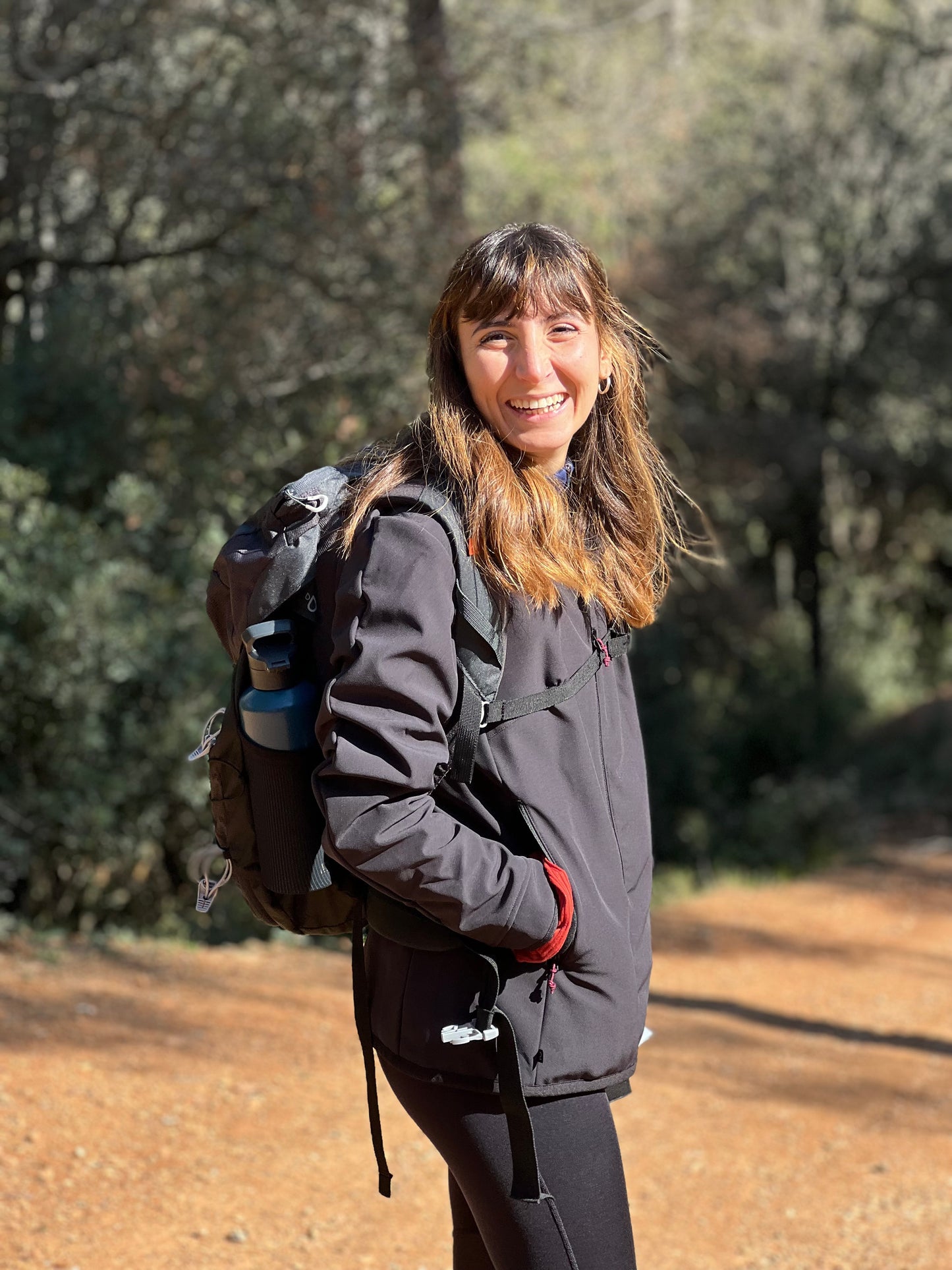 🔥2 plazas 🌳 Ruta por la mítica Colonia Güell y Menú de pueblo 🥘 Intermedio 💪 ➸ 📅 Domingo, 19.01.25