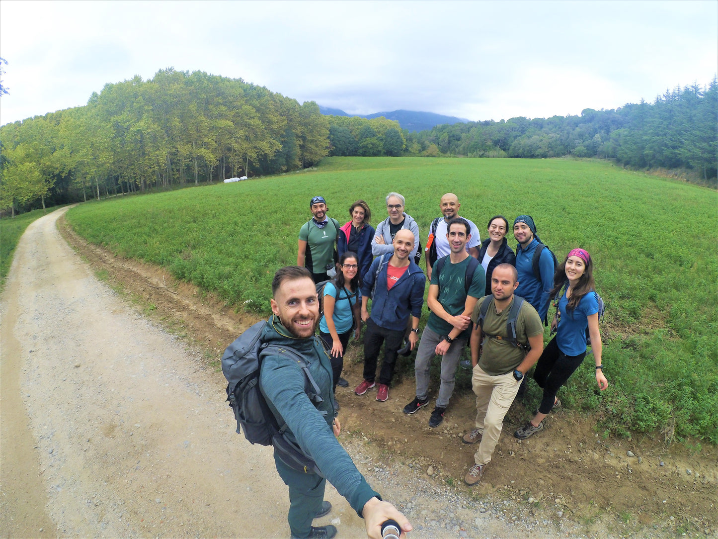 🔥1 plaza 🌸 Bella Gualba - Parque Natural Montseny 🌳 Fácil 12km 💪 ➸ 📅15.10.23 💰20€