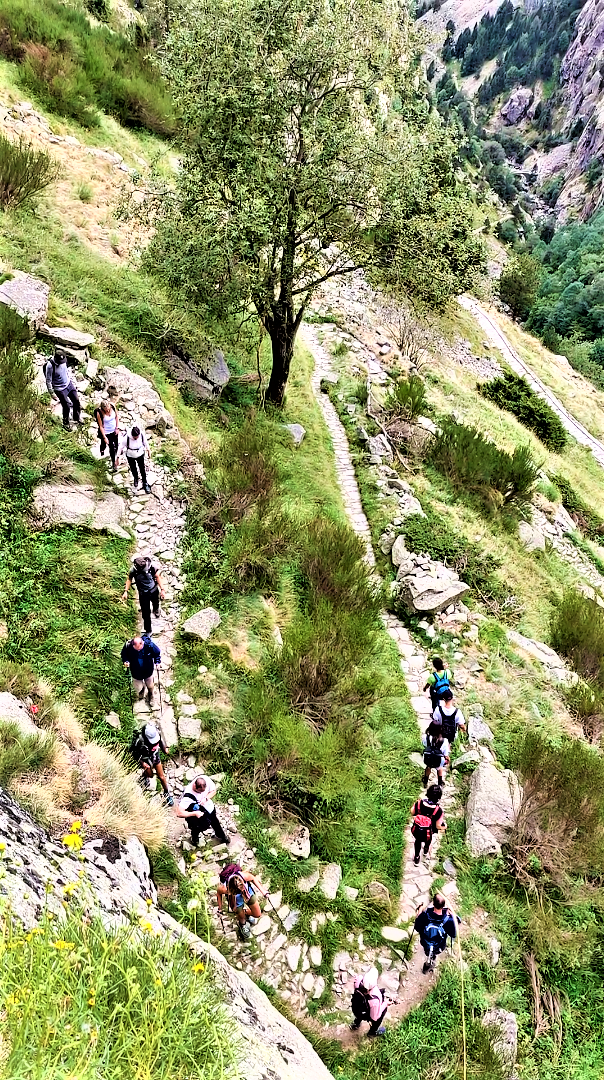 🔒 COMPLETO 🌊⛰️ Increíble Vall de Núria - Pirineos salvajes 🌊⛰️ Avanzado 14km 💪 ➸ 📅 01.07.23 💰 39€