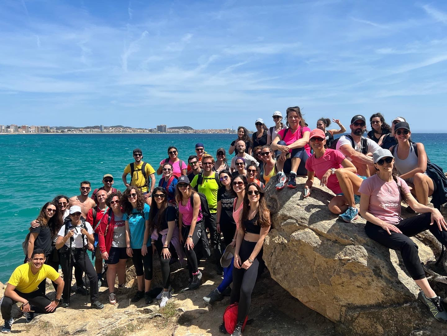 🔒COMPLETO 🏝️ SAN JUAN 🌝 Camí de Ronda + Noche en Lloret de Mar 🔥 Intermedio 12km💪 ➸ 📅 Domingo, 23.06.24 - Lunes, 24.06.24 💰65€-85€