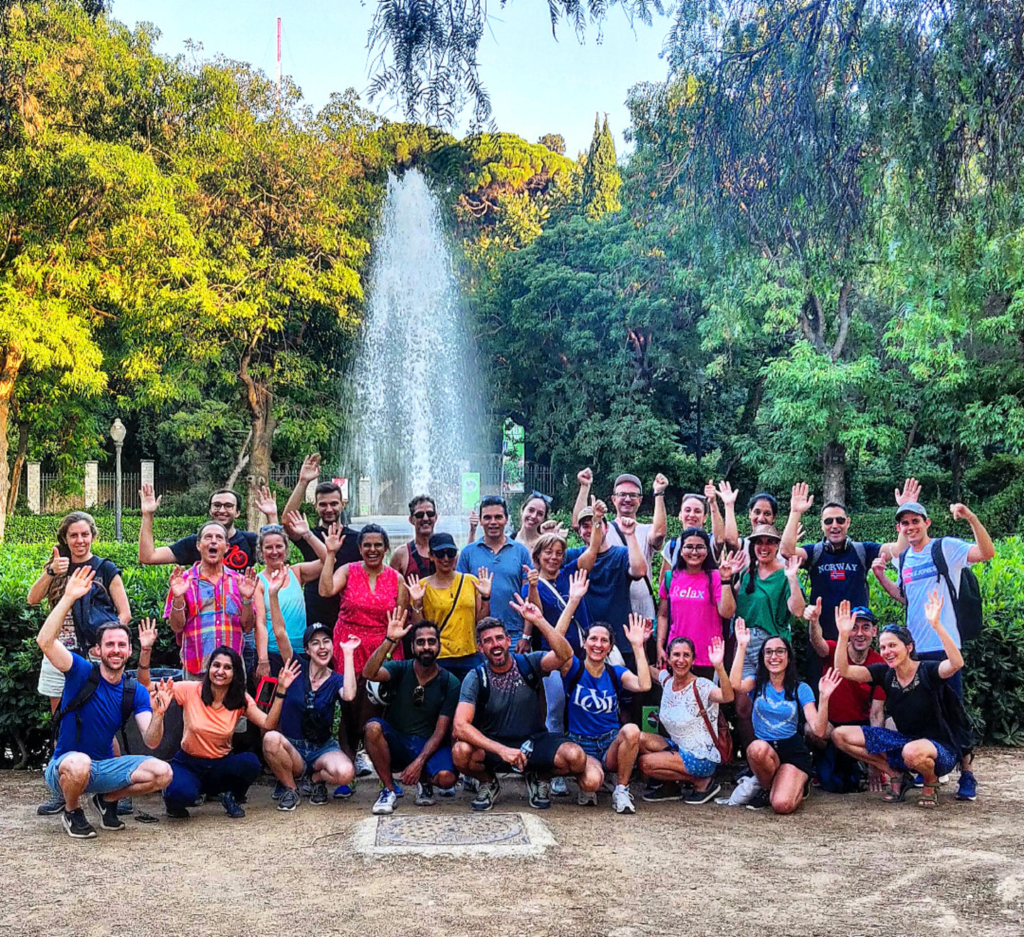 🌳 Guinardó 1-Hour Hike + Terrace 🍺 Paseo 1 Hora Guinardó + Terraza 🌳