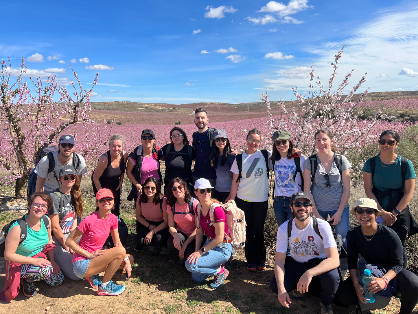 🔒COMPLETO 🌺 Aitona: Viaje hacia un fugaz mar de flores 🌺 Fácil 15km 💪➸ 📅 Sábado, 15.03.25