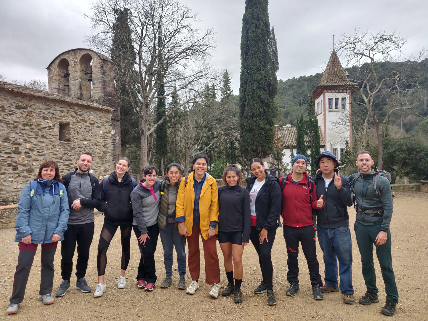 🌞 Baixador Vallvidriera - Sant Feliu 13km ⛰️ Easy and in BCN! 🌳 ➸ 📅16.10.22 💰15€