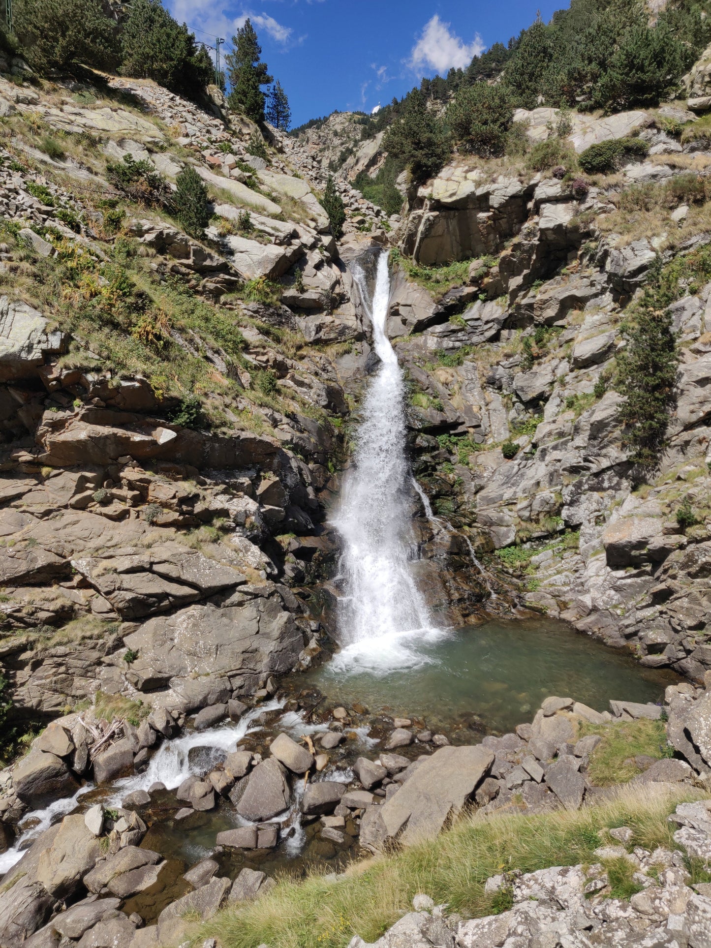 🔒SOLD OUT! 🌊⛰️ Increíble Vall de Núria 🌊⛰️ Ruta Pirineos 14km 🥾😍 ➸ 📅05.11.22 💰39€