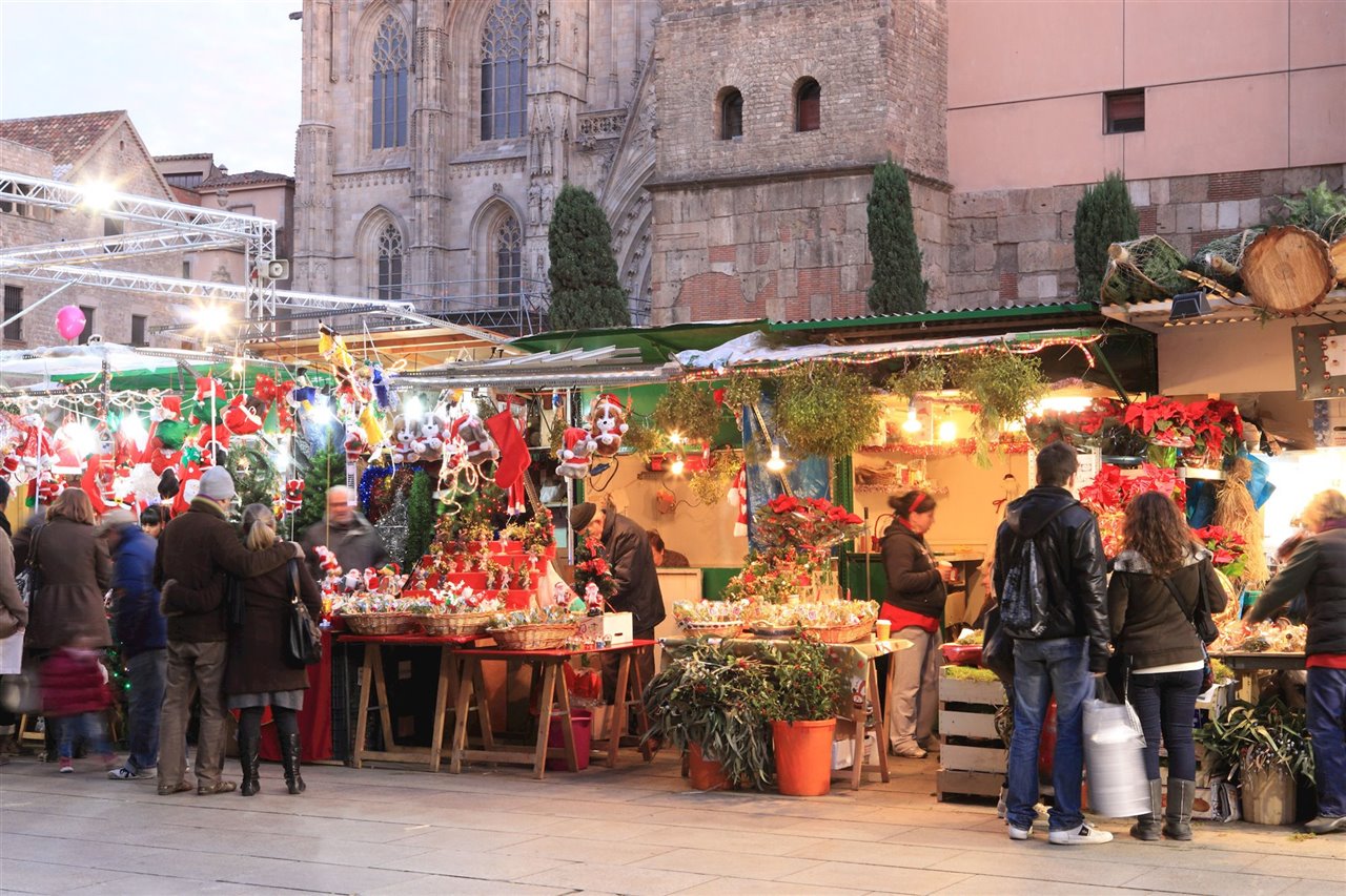 🔒COMPLETO!🎄Árboles gigantes y mercado de Navidad en Espinelves 🎅 Christmas Market 🌟 ➸ 📅03.12.22 - 💰39€